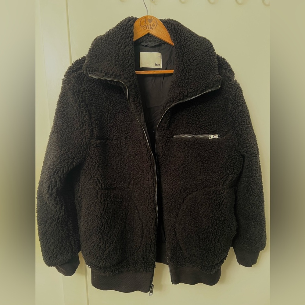 Wilfred Free Black Fleece Zip‑Up Jacket – Size S